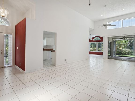 3rd image of 6070 Greenspointe Drive