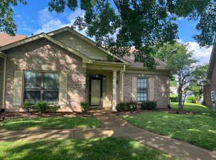 8521 Sawyer Brown Rd, Nashville, TN 37221
