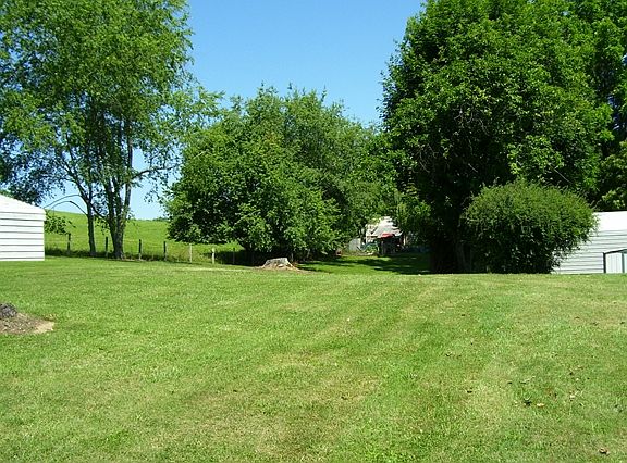 4th image of 22096 Millstone Ln