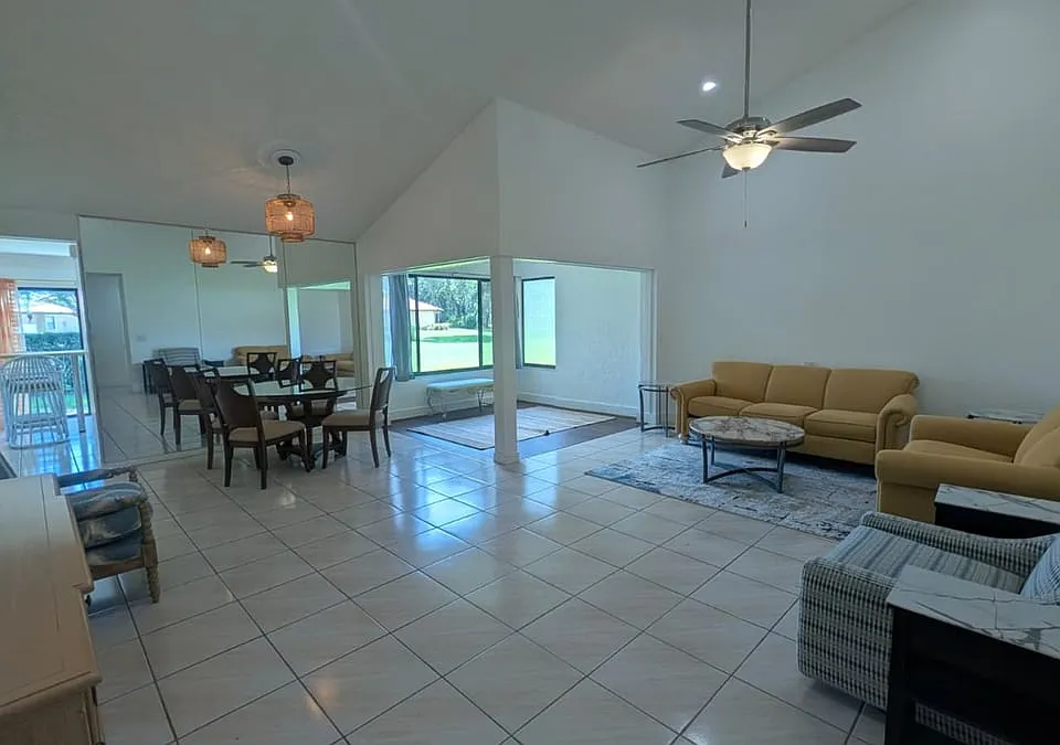 3705 SW Quail Meadow Trl #F