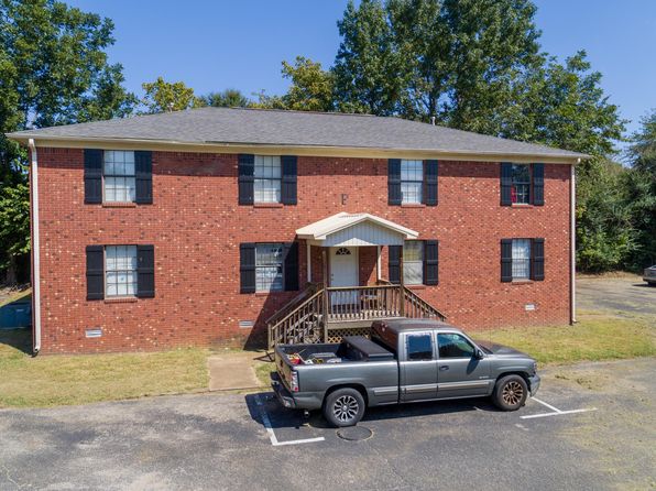 436 Natchez Trace Dr