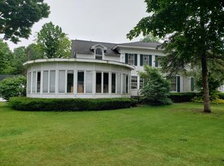 415 Centreville Rd, Constantine, MI 49042