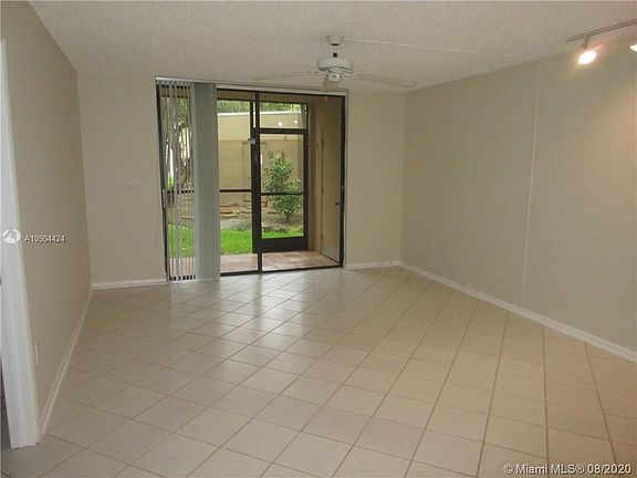 3rd image of 8005 SW 107th Ave APT 116