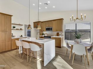 7395 W Utopia Rd, Glendale, AZ 85308