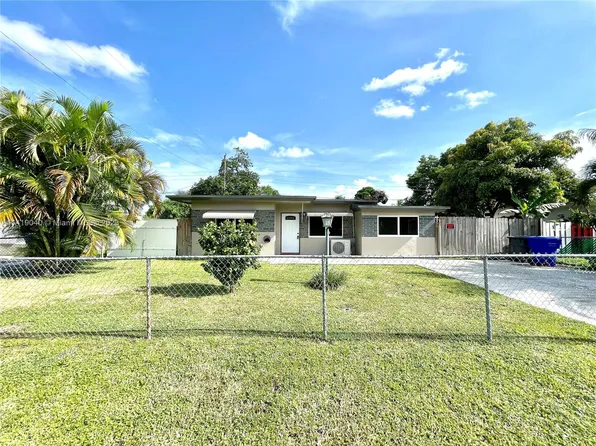 5610 Cleveland St, Hollywood, FL 33021