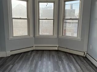 202 Lembeck Ave FLOOR 2, Jersey City, NJ 07305
