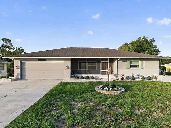 4th image of 3705 N HONEYLOCUST DRIVE