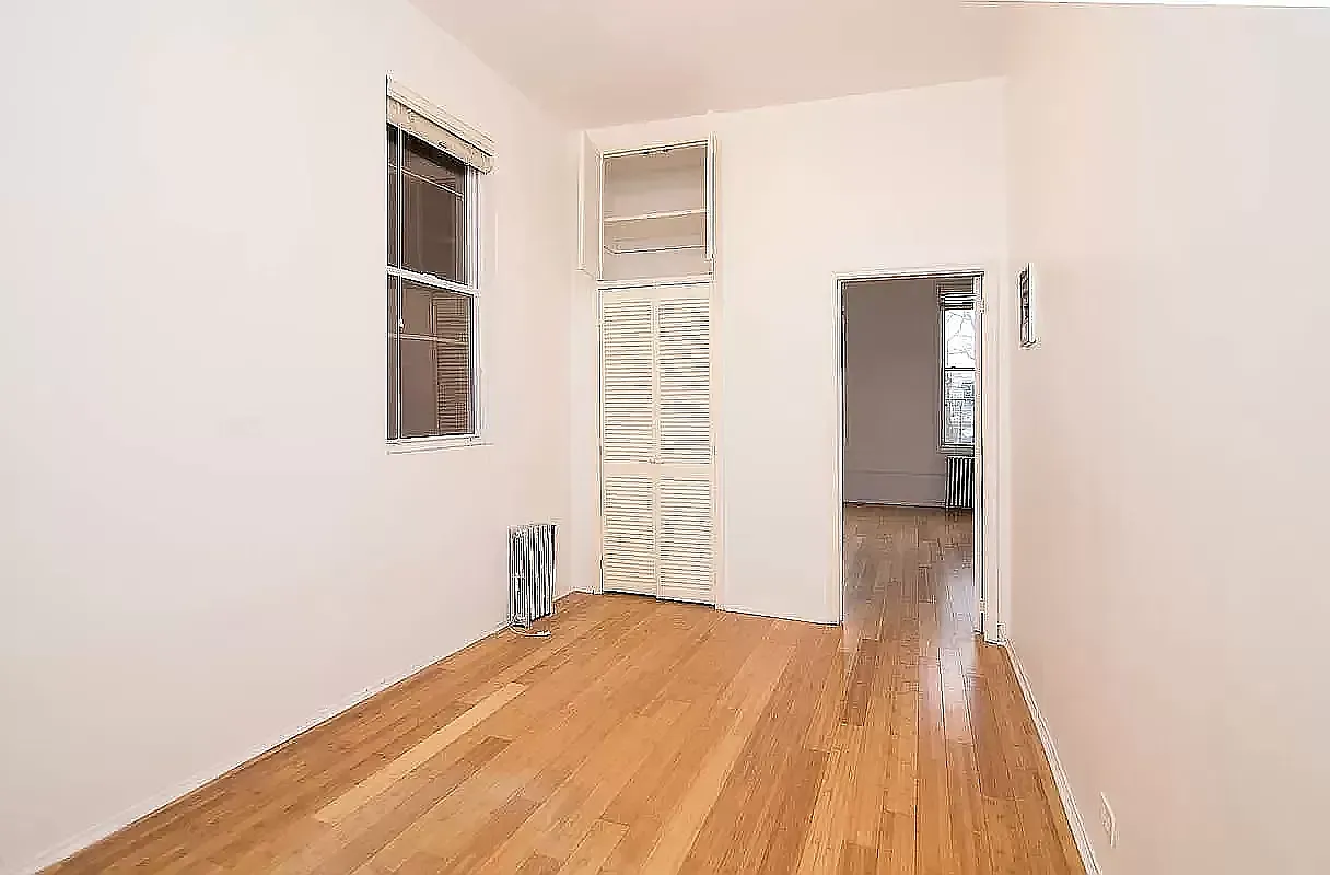 119 Taaffe Place — Photo 4