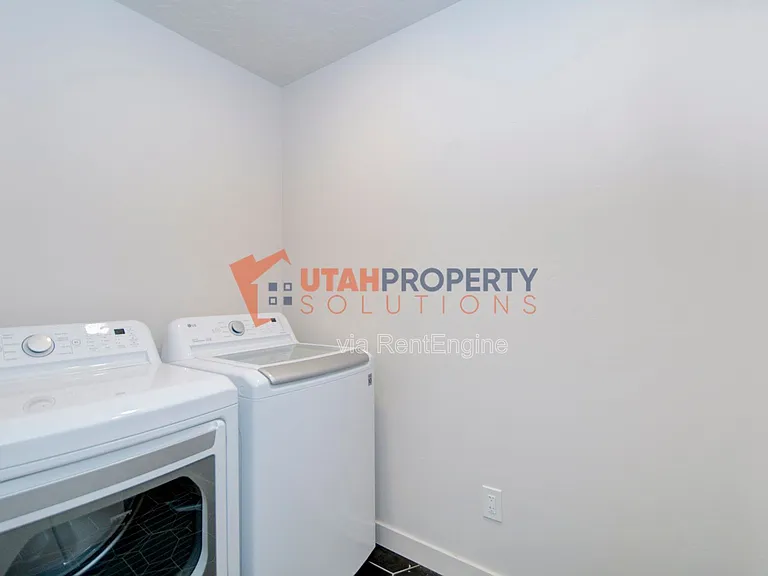 2697 N Snowberry Dr — Photo 18