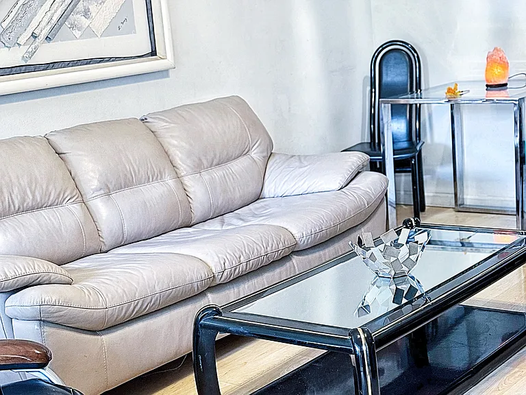 425 Ena Rd #204A — Photo 2