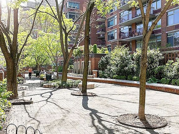 4th image of 99 Jane St APT 4B