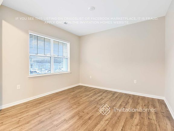 4th image of 118 Calderdale Ln
