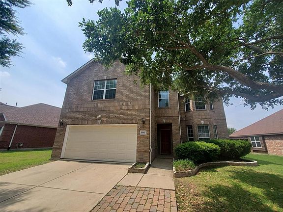 2nd image of 10417 Wentworth Dr
