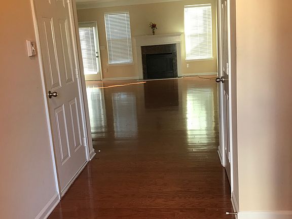 2nd image of 6282 Spring Knoll Ct