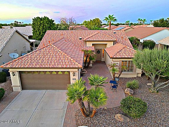 2nd image of 14742 W CATALINA Drive