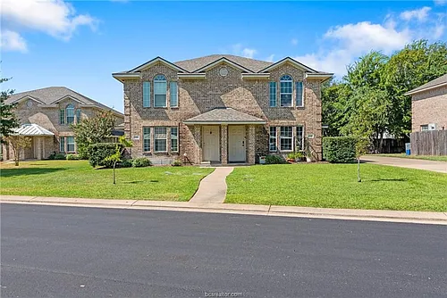 2330 Autumn Chase Loop #B Photo 1