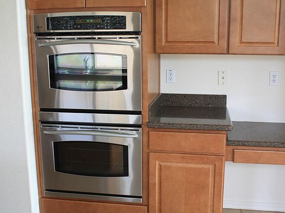 4th image of 8631 W Quail Track Dr