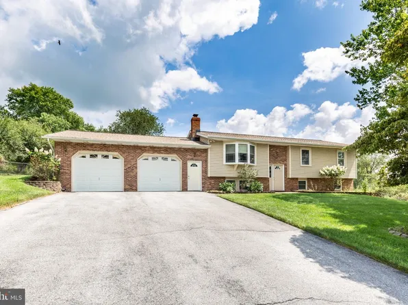 2666 Walston Rd, Mount Airy, MD 21771