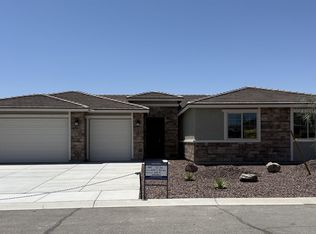12192 S Aloa Ln, Yuma, AZ 85367