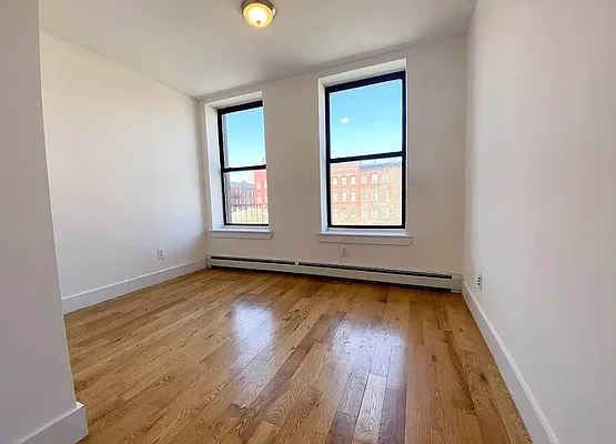 Rented by EastMount Realty LLC | media 5