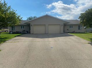 1401-03/1409-11 Bea Anx, Dodgeville, WI 53533