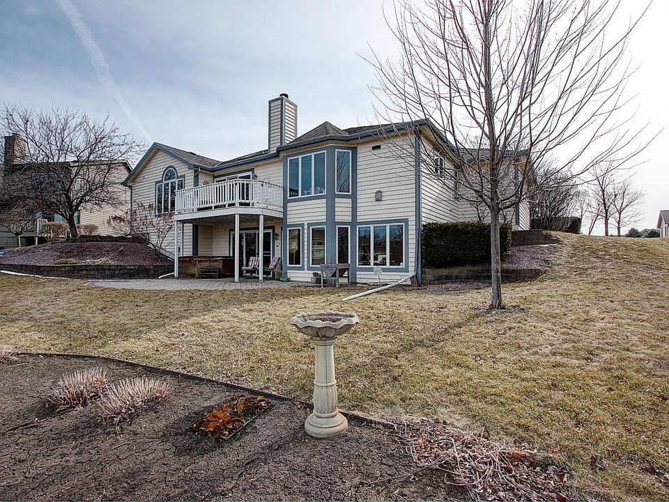 2nd image of S77W18802 Lions Park Dr