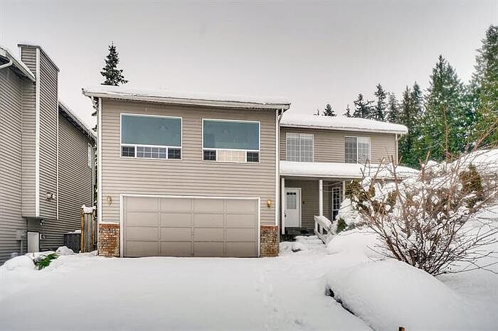 1st image of 223 116th Ave NE