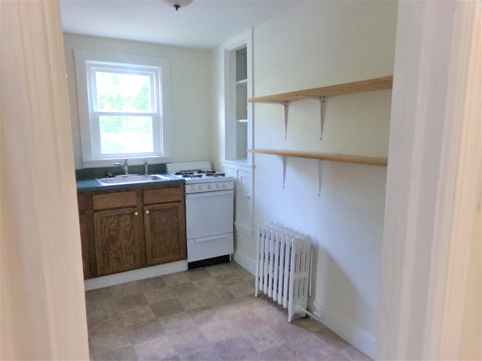 1 bed, $1,325 — Photo 2