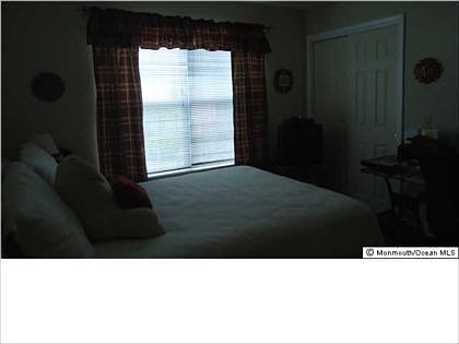 4th image of 2563 Brenton Ln