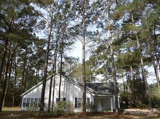 146 Old Barge Dr, Pawleys Island, SC 29585