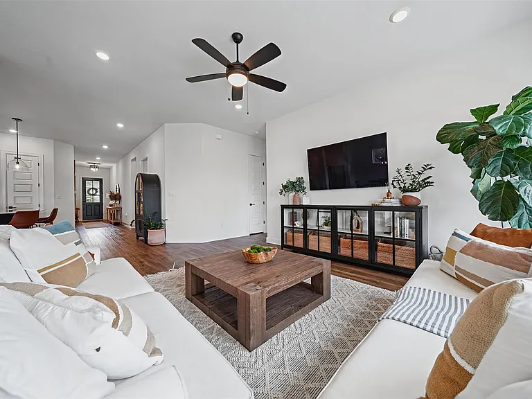 356 Crimson Sky Ct — Photo 22