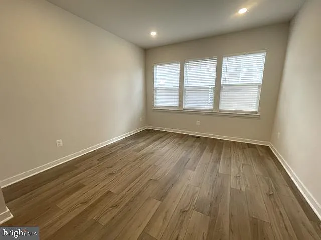 2328 Hawkshill Dr — Photo 16