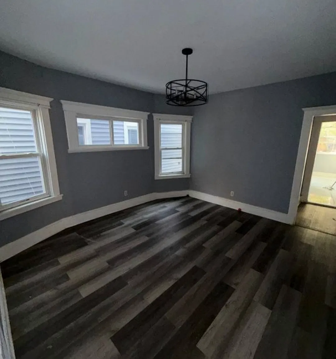 4 bed, 1.5 bath, $2,500 — Photo 3