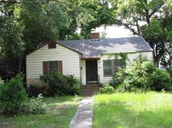423 S Baldwin Cir, Savannah, GA 31405