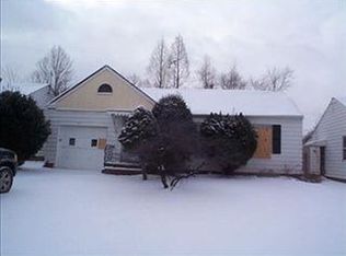 2274 Green Rd, Cleveland, OH 44121