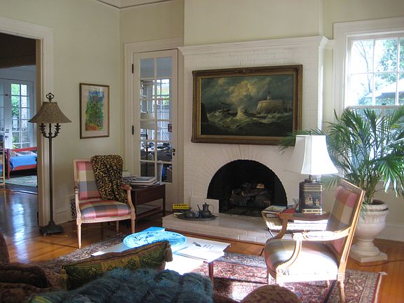 5th image of 1832 Galena Ave