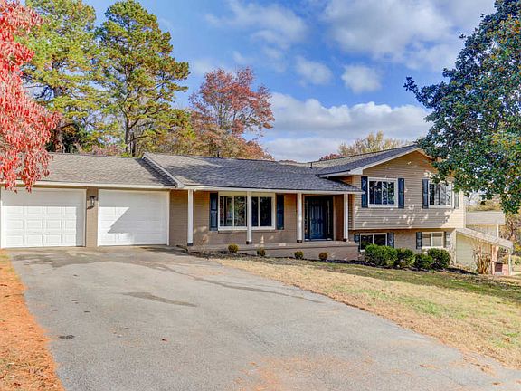 2nd image of 5513 Timbercrest Trl