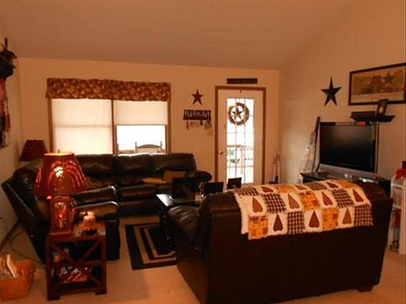 Living Room 3