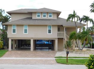 1672 Barbarosa Ct, Marco Island, FL 34145