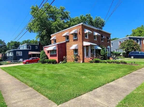 1156 Booker Dr, Capitol Heights, MD 20743