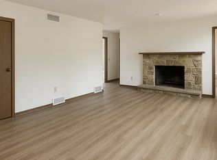 6717 Century Ave, Middleton, WI 53562