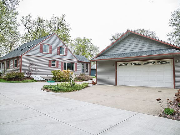 newer siding,roof,concrete