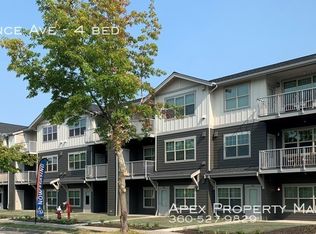 221 Prince Ave, Bellingham, WA 98226