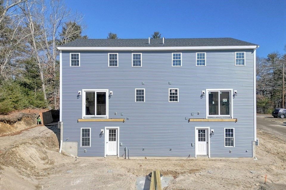 2nd image of 1407 Main St #1