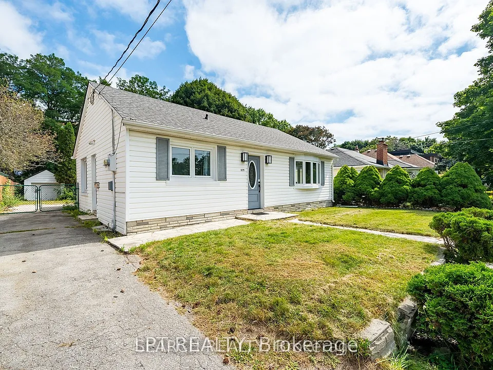 1079 Deta Rd