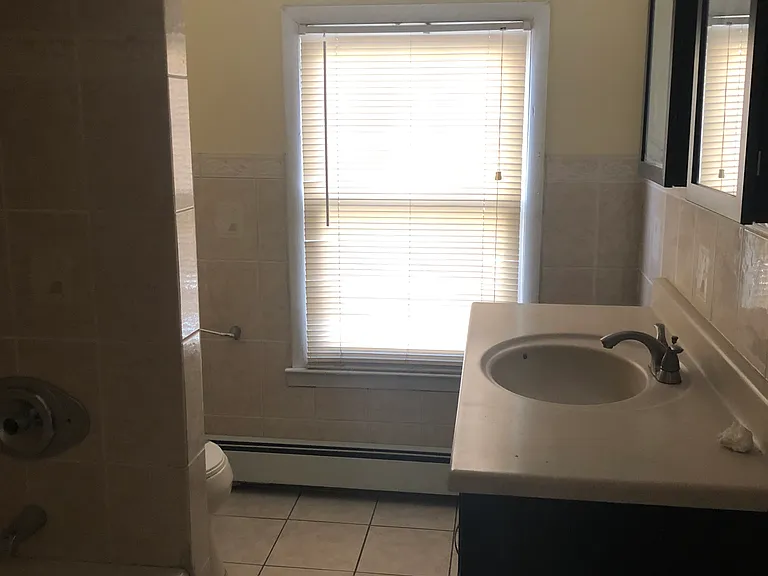 74 Sussex Ave #2 — Photo 9