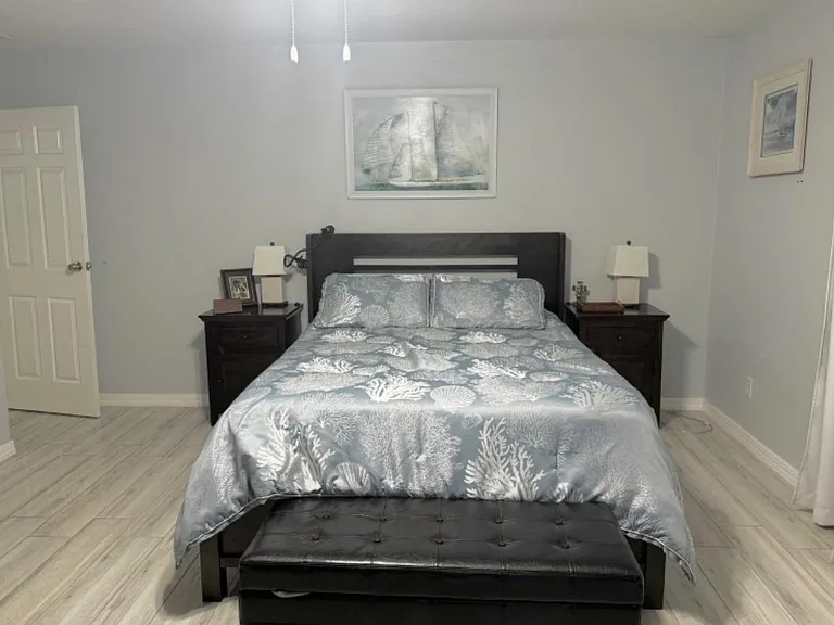 768 John Carroll Ln — Photo 4