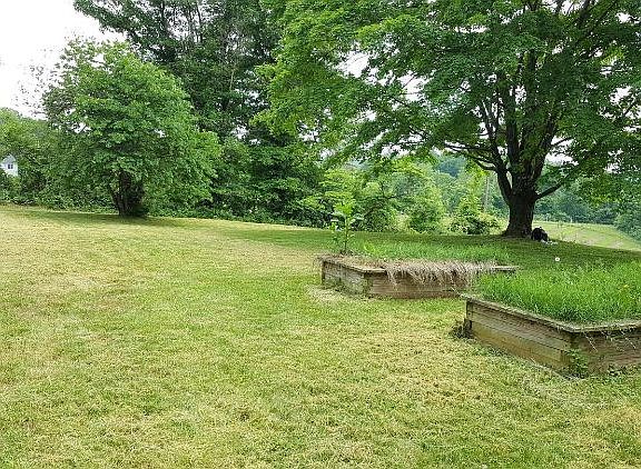 5th image of 40577 Browns Ln