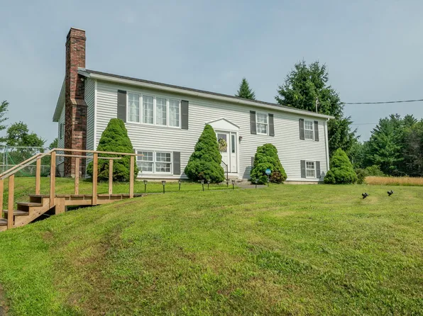 50 Ridge Road, Waterville, ME 04901