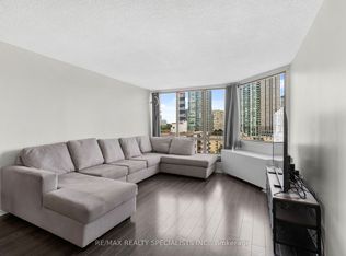 25 Fairview Rd W #1409, Mississauga, ON L5B 3Y8